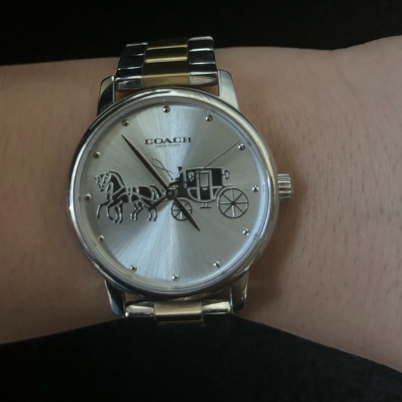 Coach watch - Picture 5 of 5